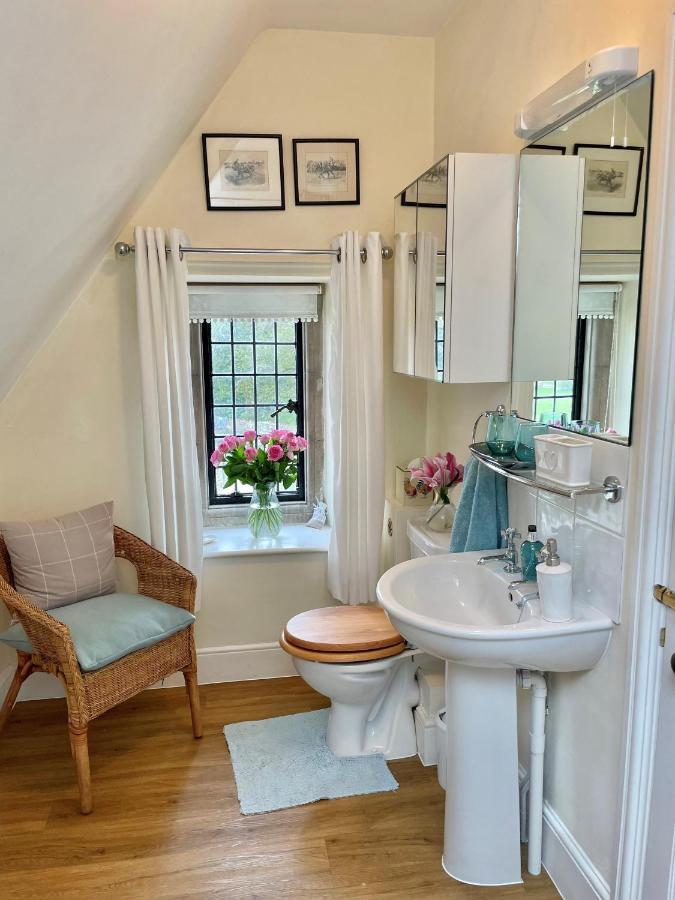 Parsonage House, Badminton Bed & Breakfast Great Badminton Dış mekan fotoğraf