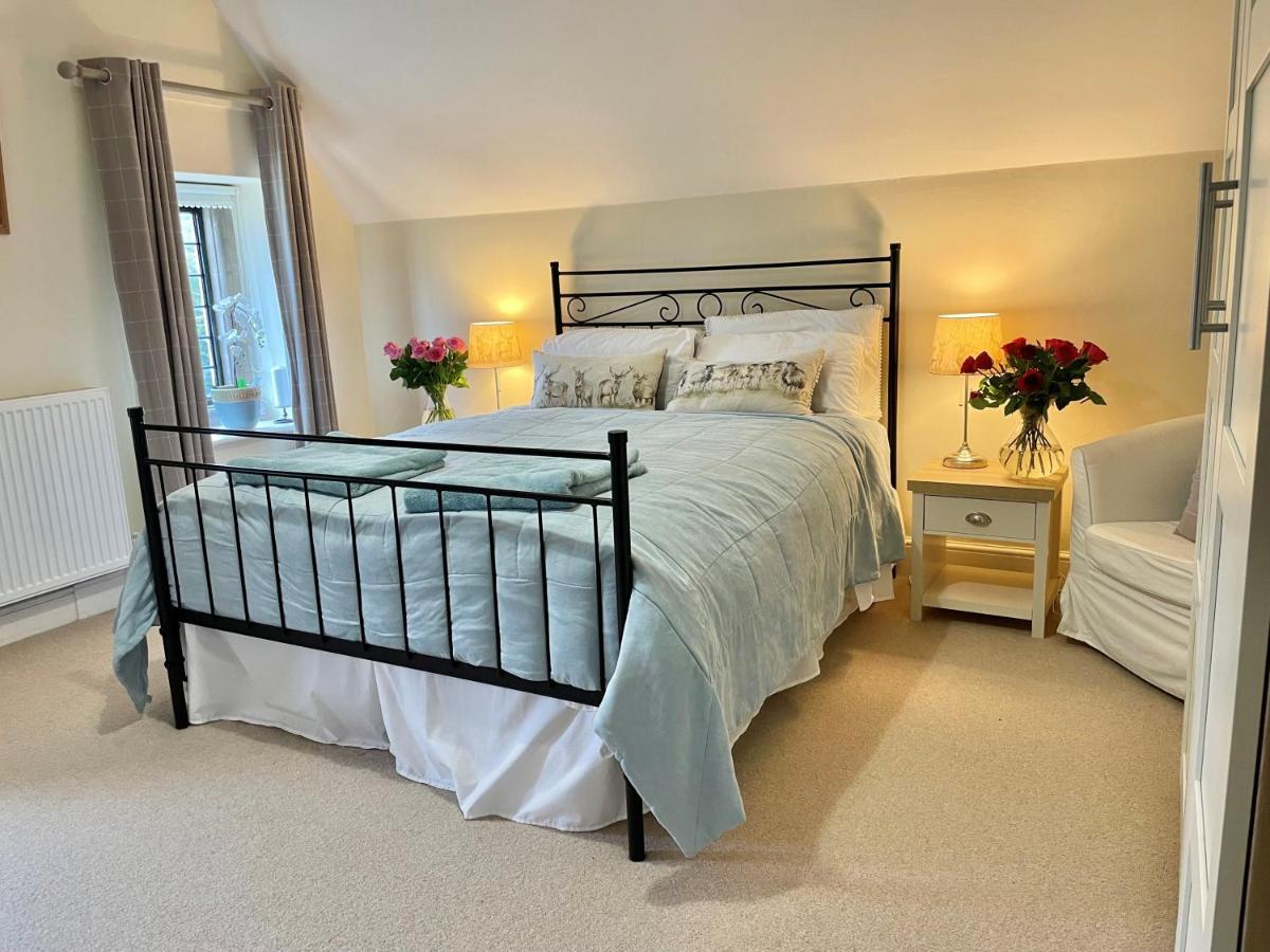 Parsonage House, Badminton Bed & Breakfast Great Badminton Dış mekan fotoğraf