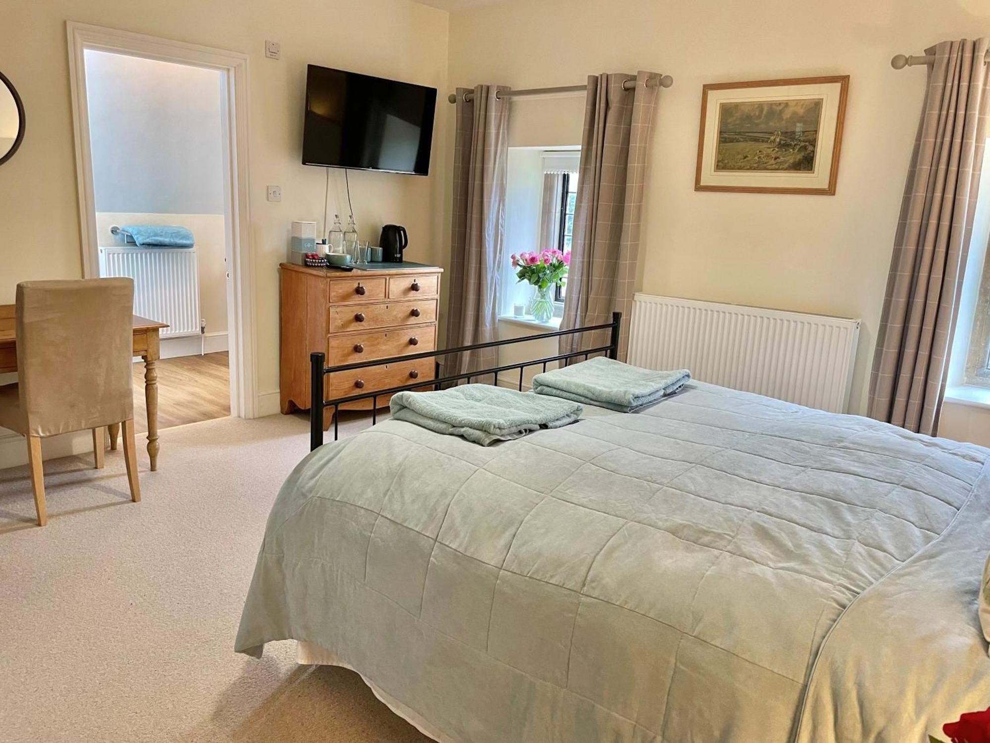 Parsonage House, Badminton Bed & Breakfast Great Badminton Dış mekan fotoğraf